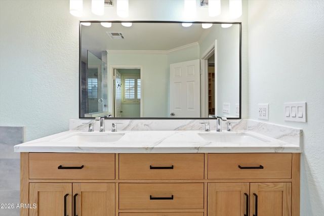 3470 W JASPER Drive, Chandler, AZ 85226