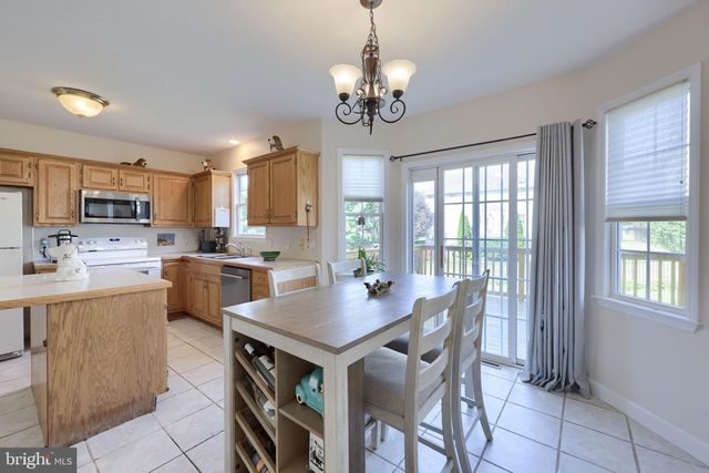12 COLORADO AVE, Reading, PA 19608