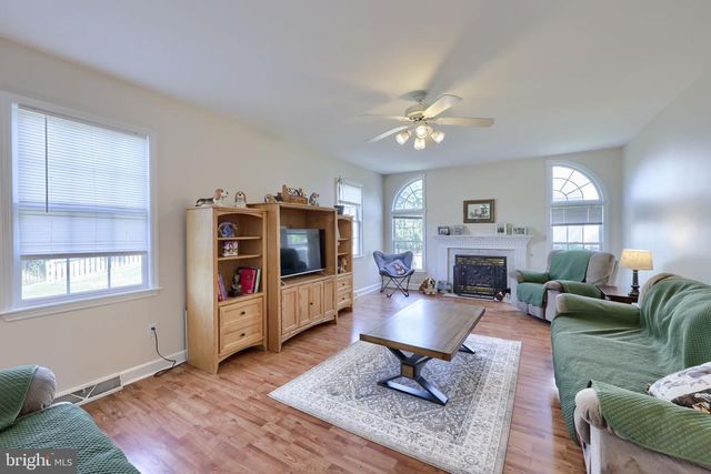 12 COLORADO AVE, Reading, PA 19608