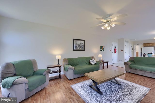 12 COLORADO AVE, Reading, PA 19608