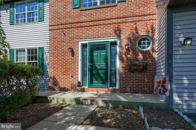 12 COLORADO AVE, Reading, PA 19608