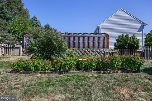 12 COLORADO AVE, Reading, PA 19608
