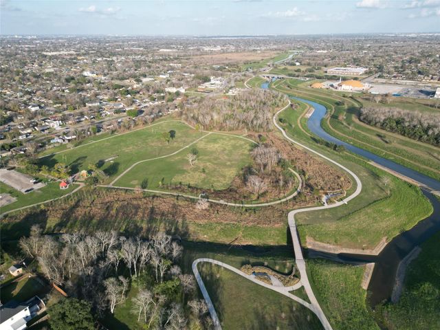 10842 Fairland Drive, Houston, TX 77051