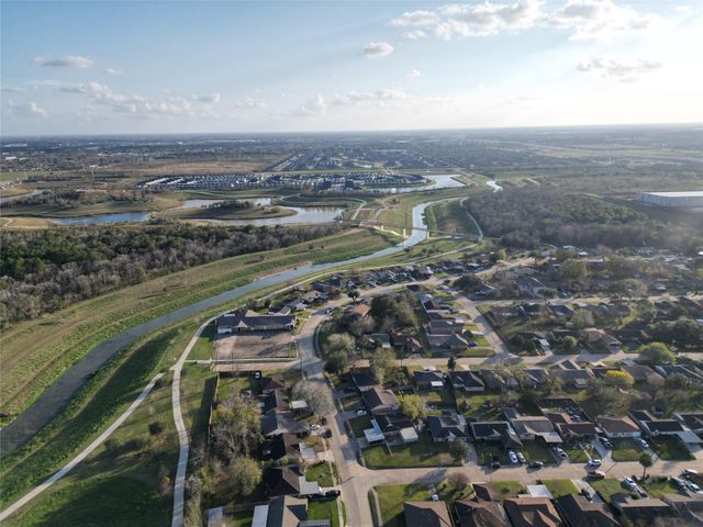 10842 Fairland Drive, Houston, TX 77051