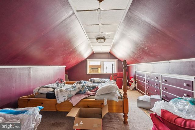 211 LANDIS AVE, Oaklyn, NJ 08107