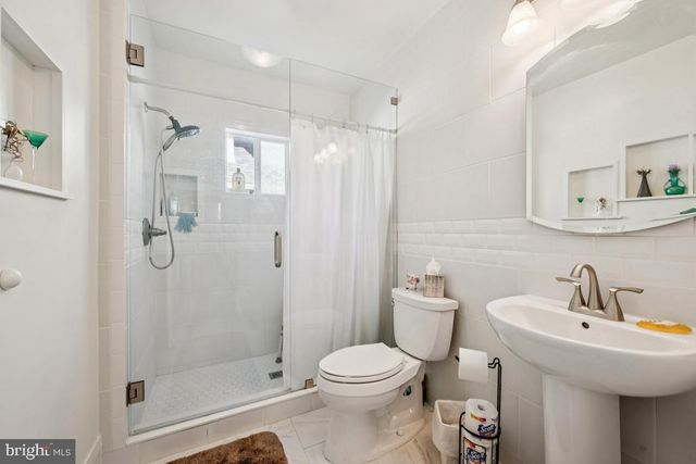 211 LANDIS AVE, Oaklyn, NJ 08107