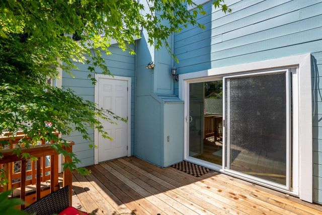 331 Walnut Avenue, Santa Cruz, CA 95060