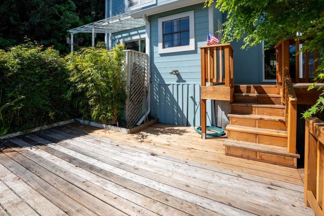 331 Walnut Avenue, Santa Cruz, CA 95060