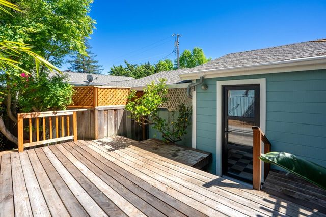 331 Walnut Avenue, Santa Cruz, CA 95060