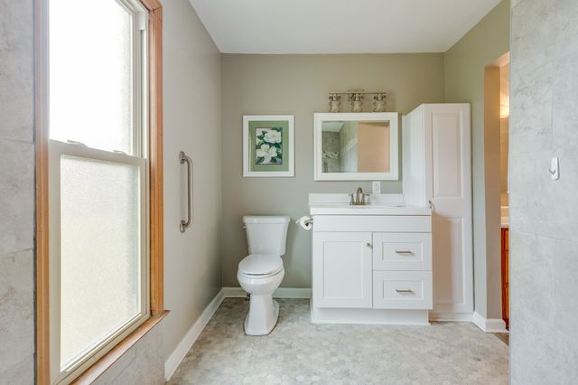 4058 Old State Rd, Hampshire, TN 38461