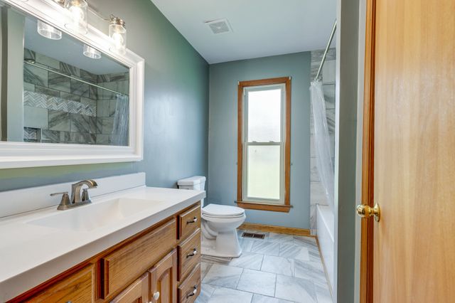 4058 Old State Rd, Hampshire, TN 38461