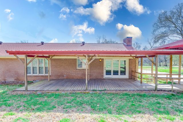 4058 Old State Rd, Hampshire, TN 38461