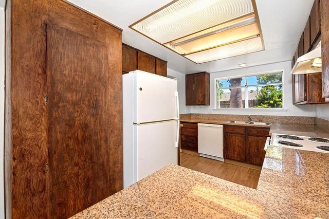 7252 Parkvale Way, Citrus Heights, CA 95621