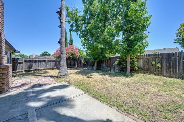 7252 Parkvale Way, Citrus Heights, CA 95621