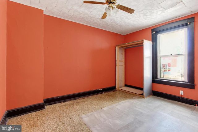 605 POPLAR ST, Lancaster, PA 17603