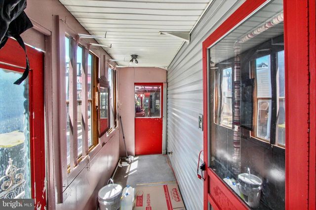 605 POPLAR ST, Lancaster, PA 17603