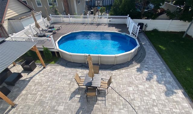 661 Tabor Place, East Meadow, NY 11554