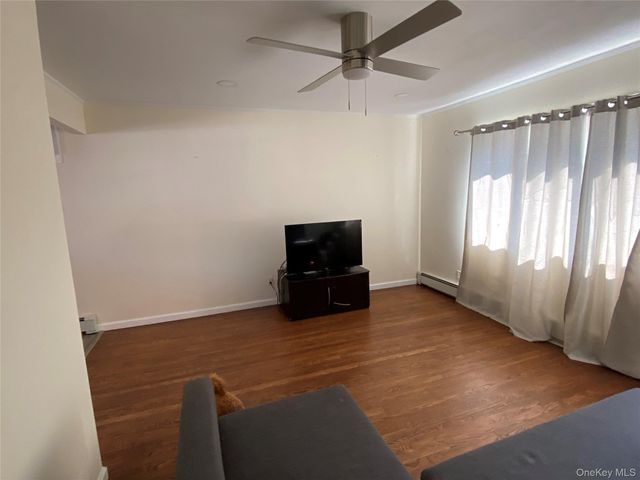 661 Tabor Place, East Meadow, NY 11554