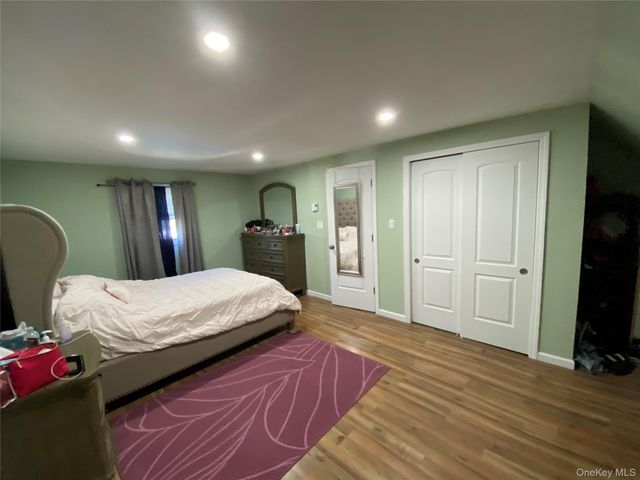 661 Tabor Place, East Meadow, NY 11554