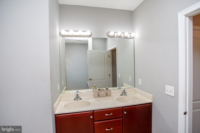 525 CARSON TER, Huntingdon Valley, PA 19006