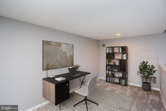 525 CARSON TER, Huntingdon Valley, PA 19006