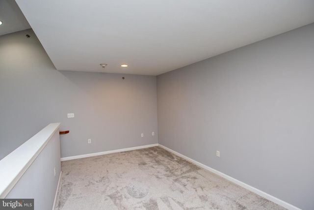 525 CARSON TER, Huntingdon Valley, PA 19006