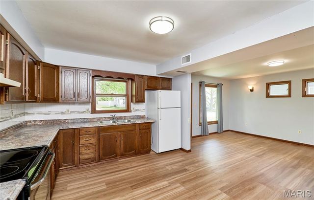 239 Kuhne Boulevard, Troy, MO 63379