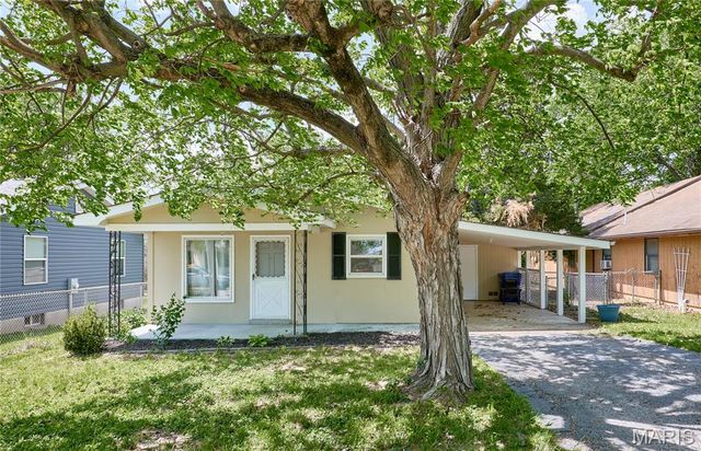 239 Kuhne Boulevard, Troy, MO 63379
