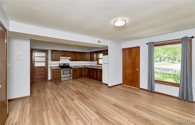 239 Kuhne Boulevard, Troy, MO 63379