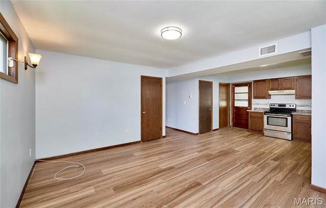 239 Kuhne Boulevard, Troy, MO 63379