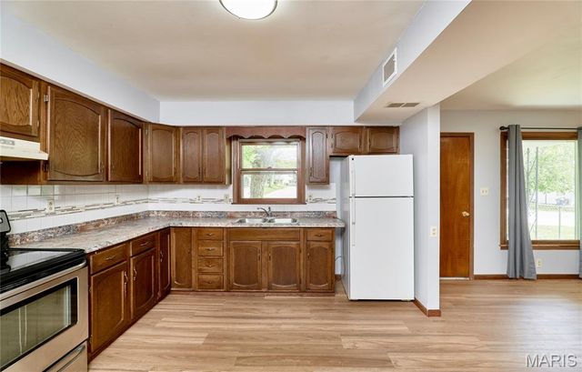 239 Kuhne Boulevard, Troy, MO 63379