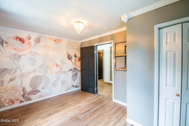 10 E Branch Drive, Queensbury, NY 12804