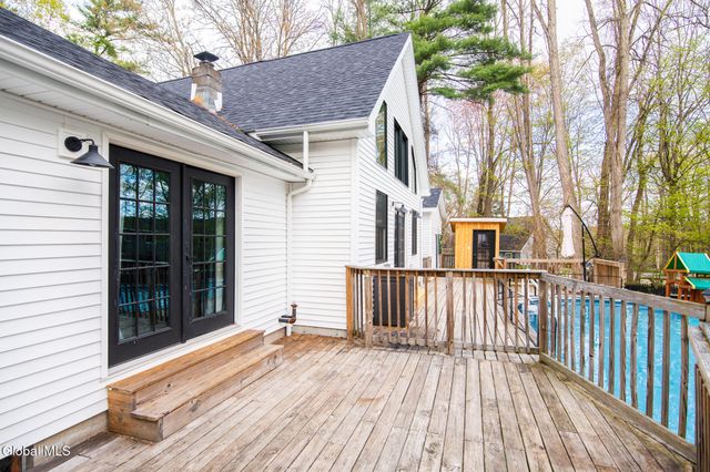 10 E Branch Drive, Queensbury, NY 12804