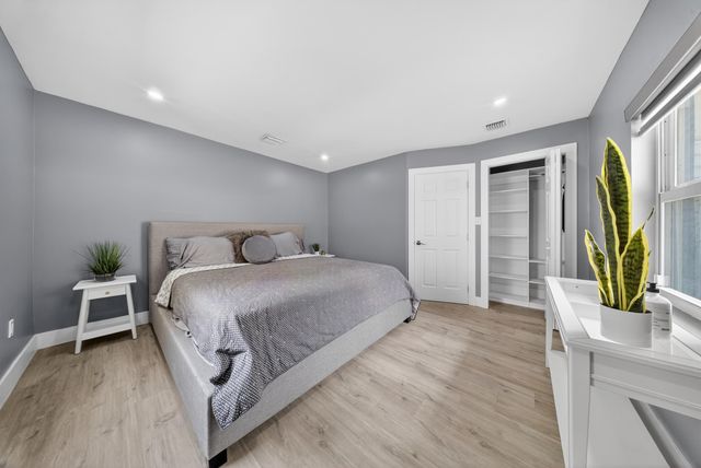 801 SE 15th Street, Stuart, FL 34994