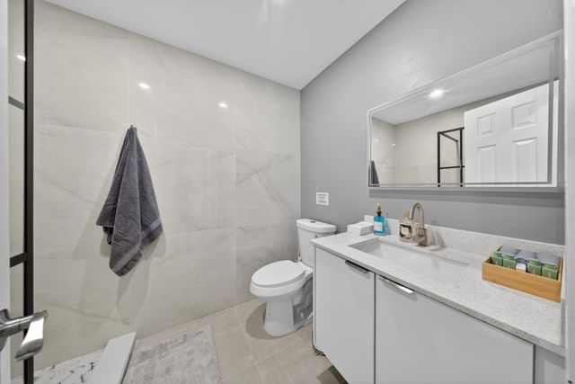 801 SE 15th Street, Stuart, FL 34994