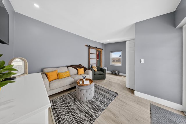 801 SE 15th Street, Stuart, FL 34994