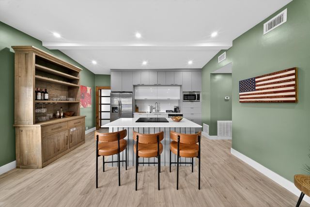 801 SE 15th Street, Stuart, FL 34994