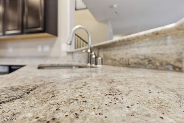 219 Sunset Shower Drive, Henderson, NV 89012