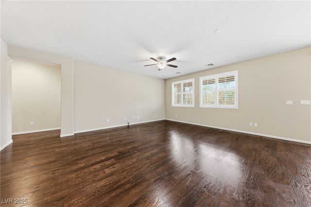 219 Sunset Shower Drive, Henderson, NV 89012