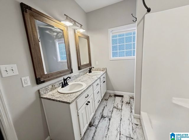 2395 CEDAR RIDGE CIRCLE, Hokes Bluff, AL 35903