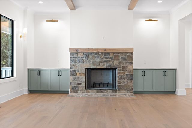 7558 Sawyer Road, Signal Mountain, TN 37377