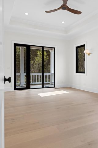 7558 Sawyer Road, Signal Mountain, TN 37377