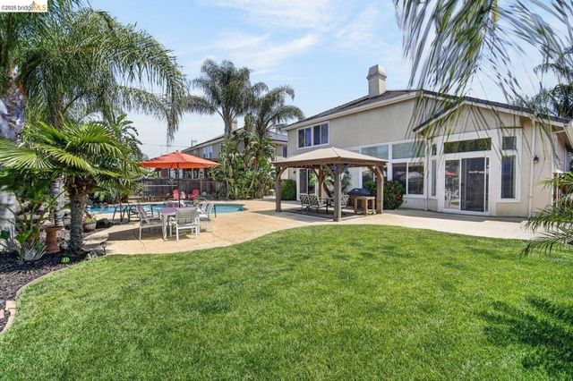 2875 Tango Ln, Brentwood, CA 94513