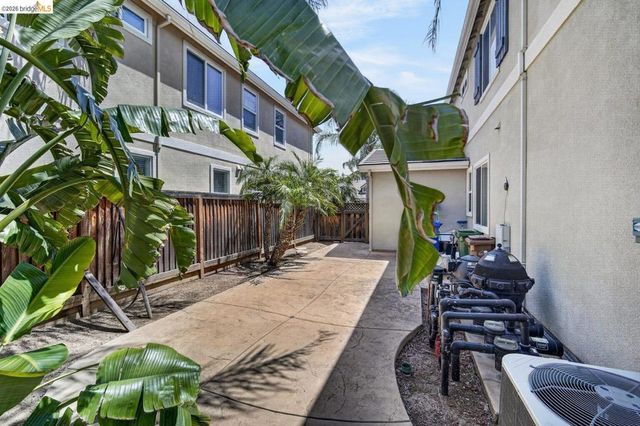 2875 Tango Ln, Brentwood, CA 94513