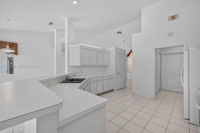 169 SE Whitmore Dr, Port St. Lucie, FL 34984
