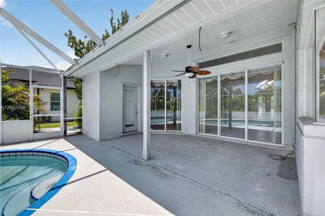 169 SE Whitmore Dr, Port St. Lucie, FL 34984