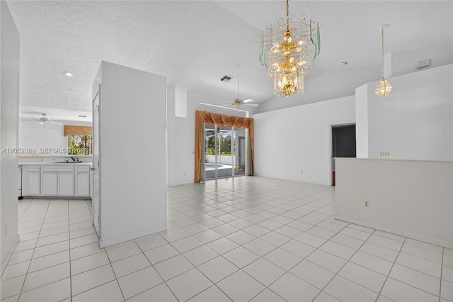 169 SE Whitmore Dr, Port St. Lucie, FL 34984
