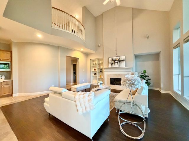 24527 Bay Hill Boulevard, Katy, TX 77494