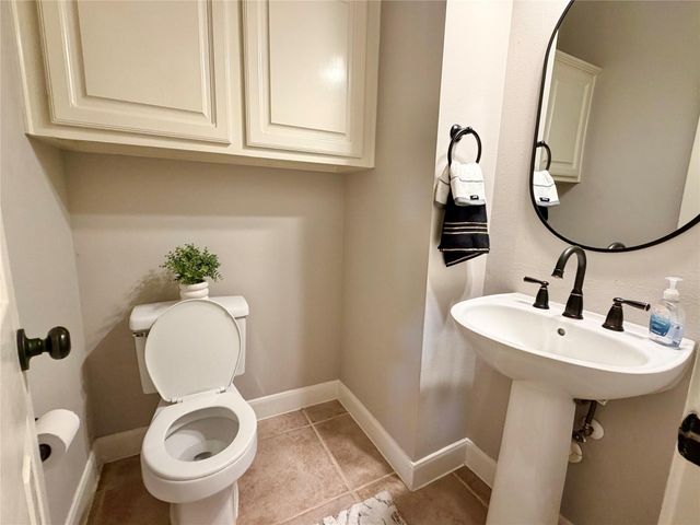 24527 Bay Hill Boulevard, Katy, TX 77494