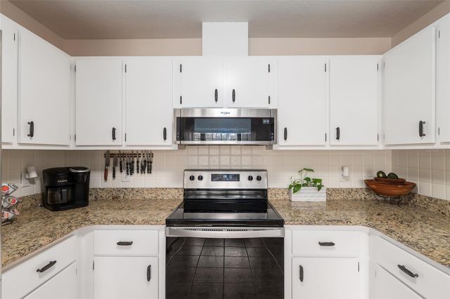 12094 SE 60TH AVENUE ROAD, Belleview, FL 34420